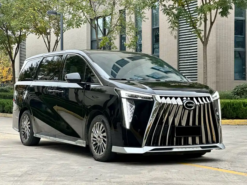 GAC Motor Trumpchi M8 2023 — фото 3