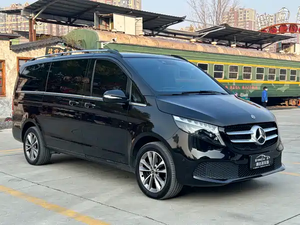 Mercedes-Benz V-Class 2022