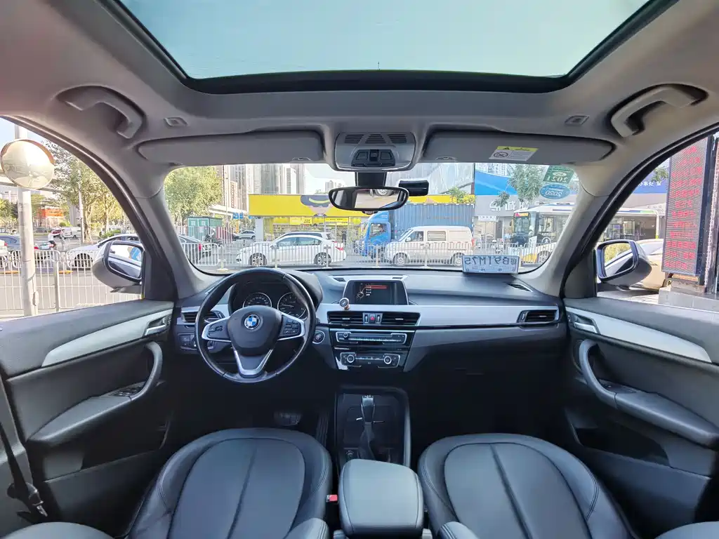 BMW X1 2017 — фото 10