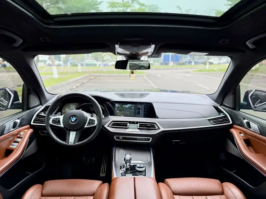 BMW X7 2021 — фото 13