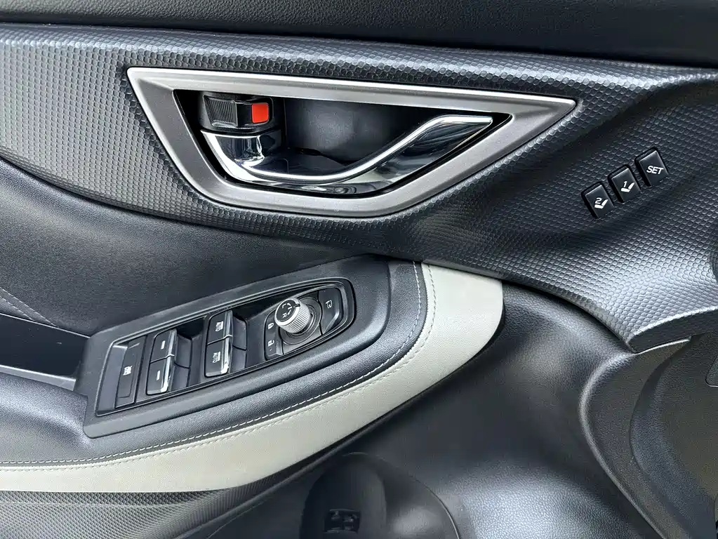 Subaru Forester 2022 — фото 20
