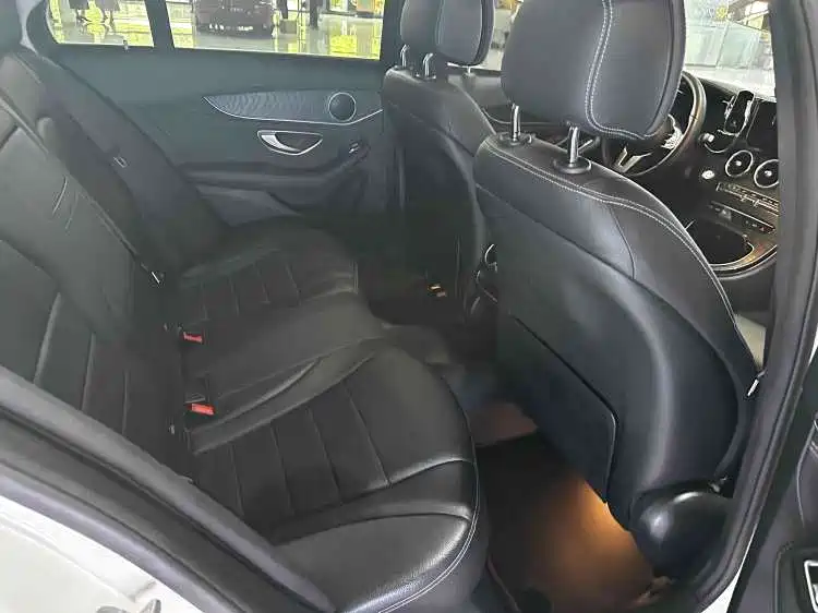 Mercedes-Benz C-Class 2019 — фото 17