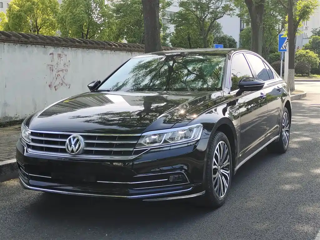 Volkswagen Phideon 2018 — фото 2