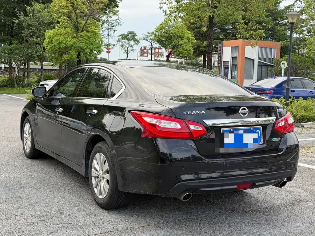 Nissan Teana 2018