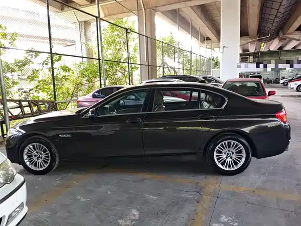 BMW 5 Series 2016