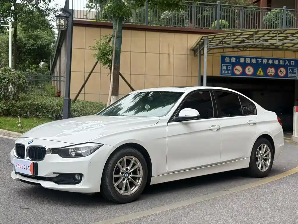 BMW 3 Series 2015