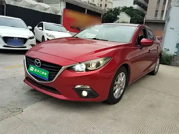 Mazda 3 Axela 2016