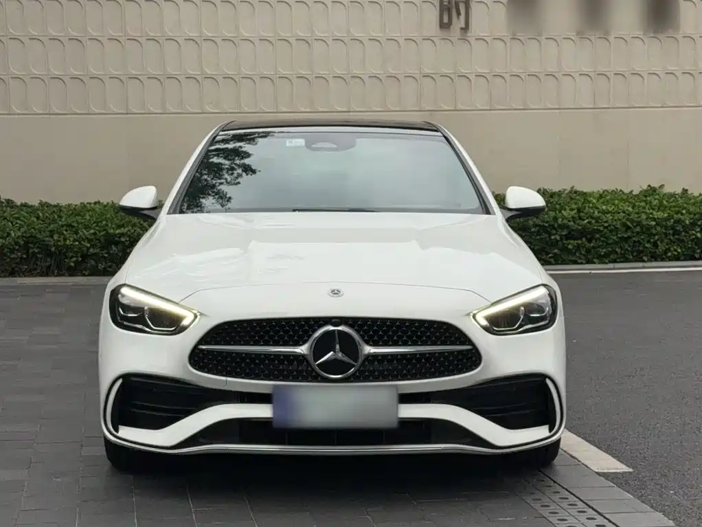 Mercedes-Benz C-Class 2022