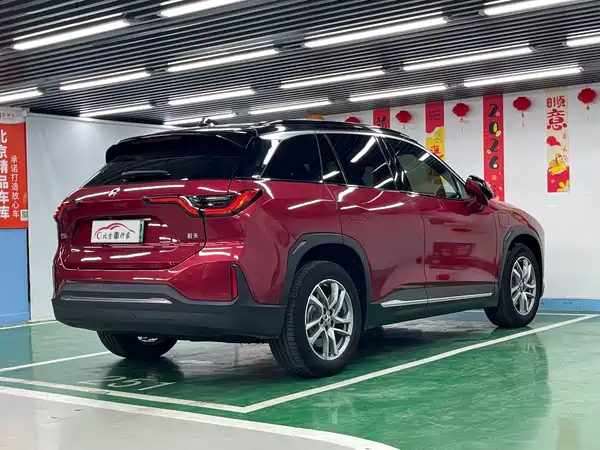 NIO ES6 2020