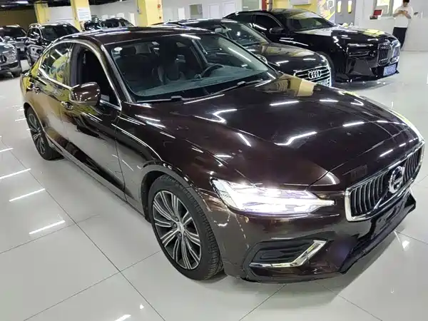 Volvo S60 2020