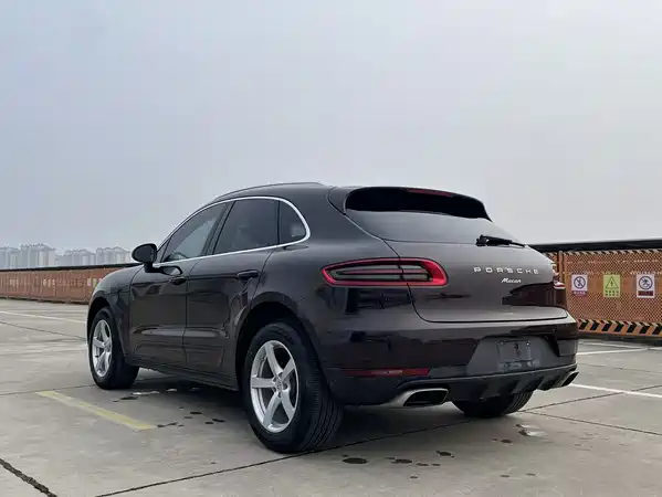 Porsche Macan 2014