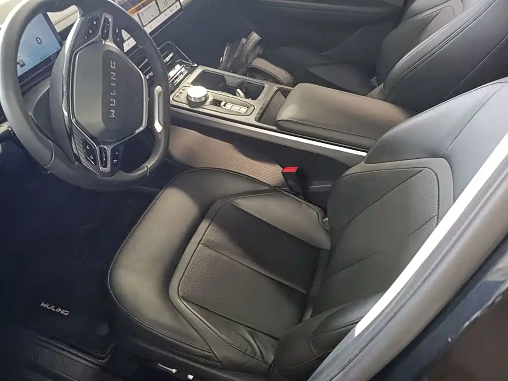 Wuling Starlight 2024 — фото 15