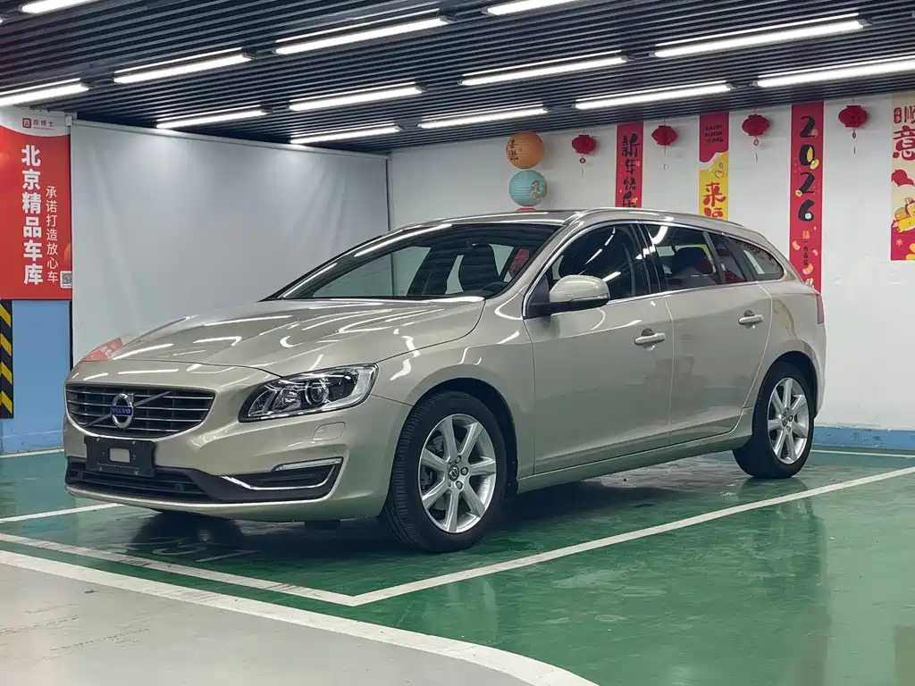 Volvo V60 2018