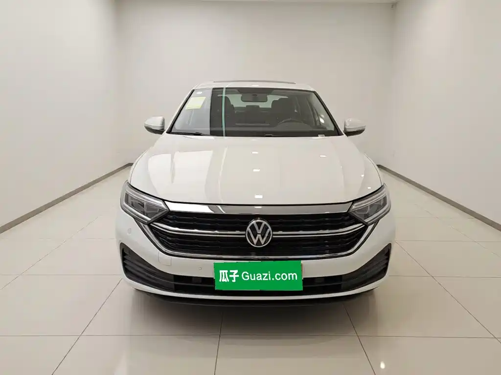 Volkswagen Sagitar 2025