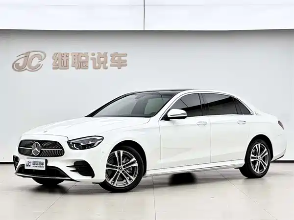 Mercedes-Benz E-Class 2022
