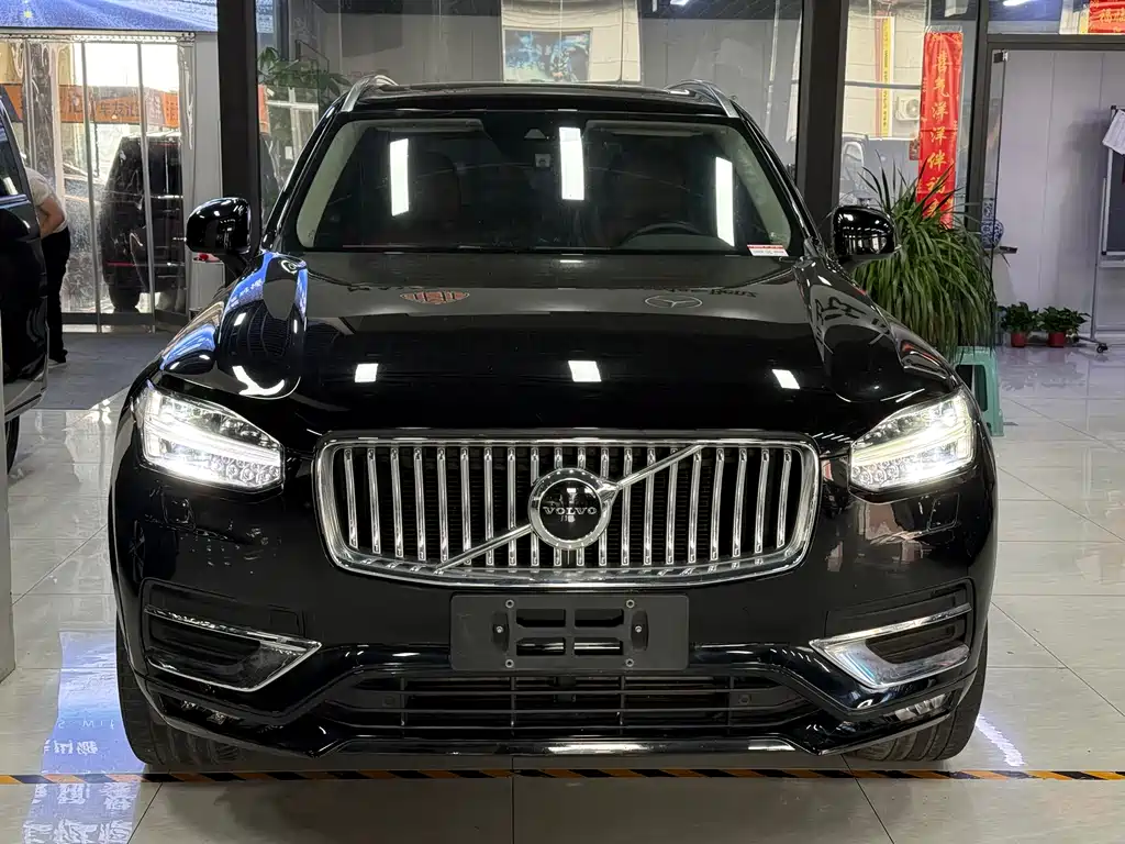 Volvo XC90 2020 — фото 2