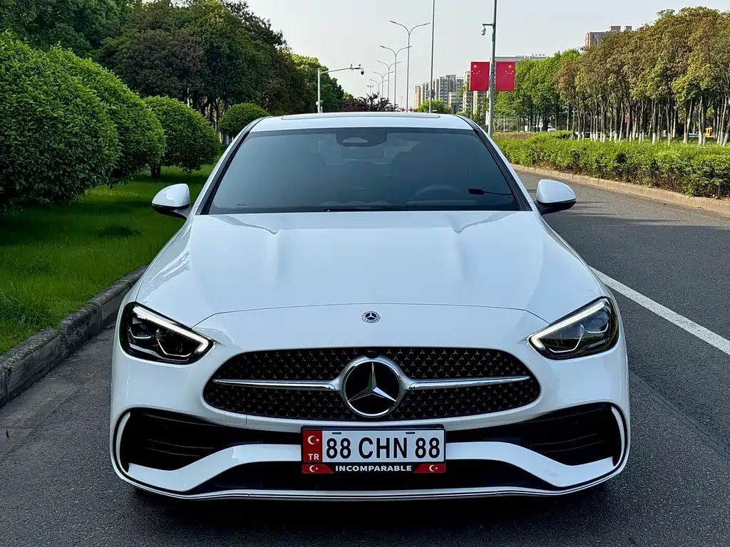 Mercedes-Benz C-Class 2023 — фото 2