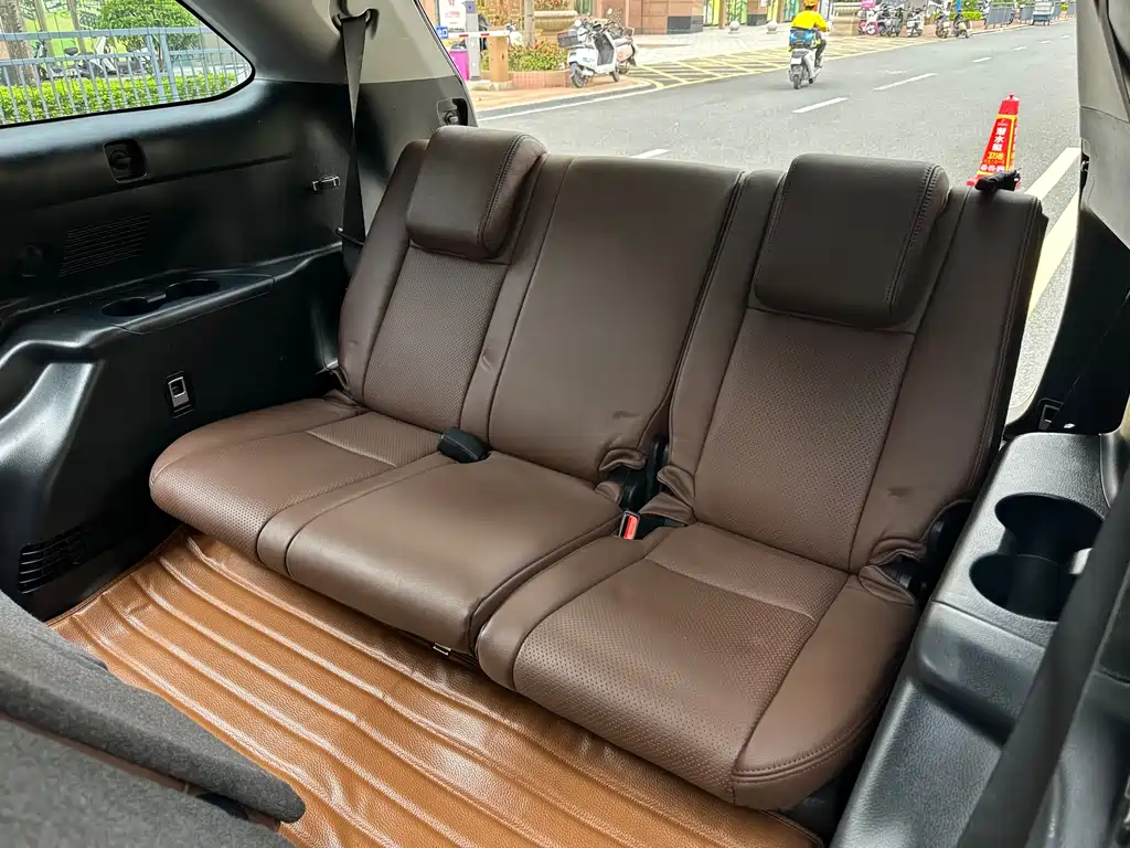 Toyota Highlander 2016 — фото 20