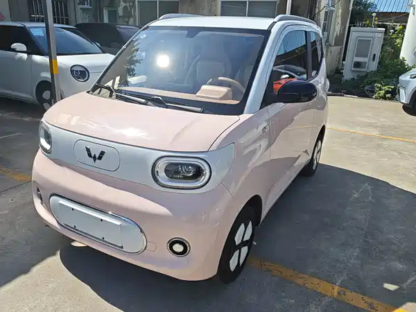 Wuling Hongguang MINIEV 2024
