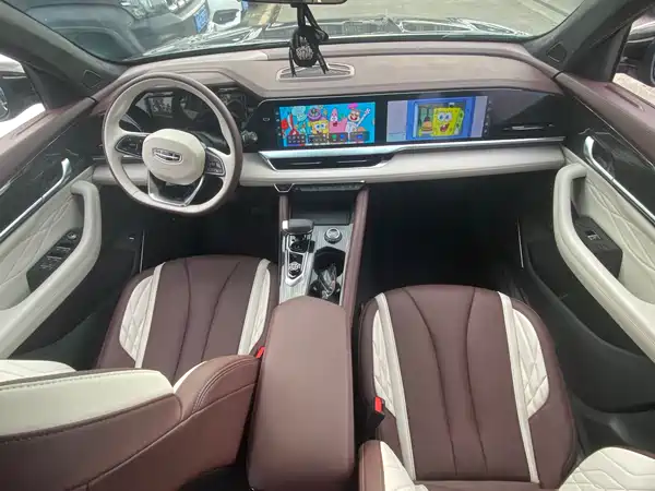 Geely Xingyue L 2021