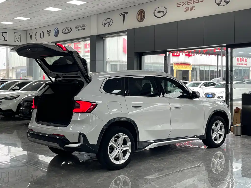 BMW X1 2023 — фото 16