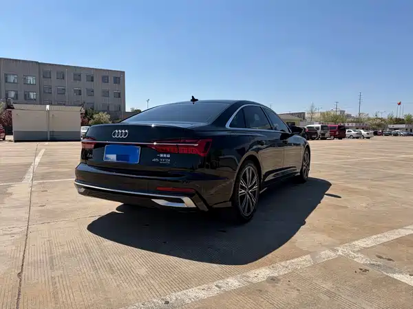 Audi A6L 2023