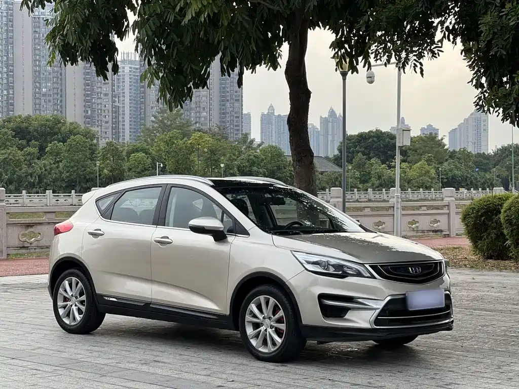 Geely Emgrand GS 2018 — фото 4