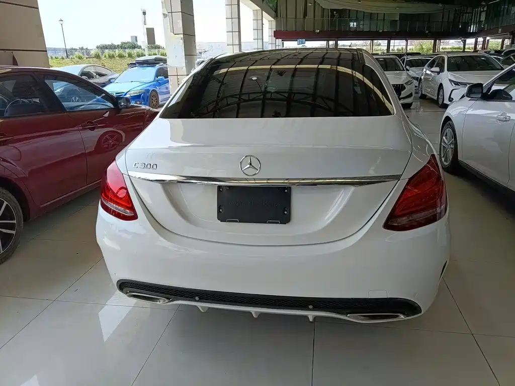 Mercedes-Benz C-Class 2015