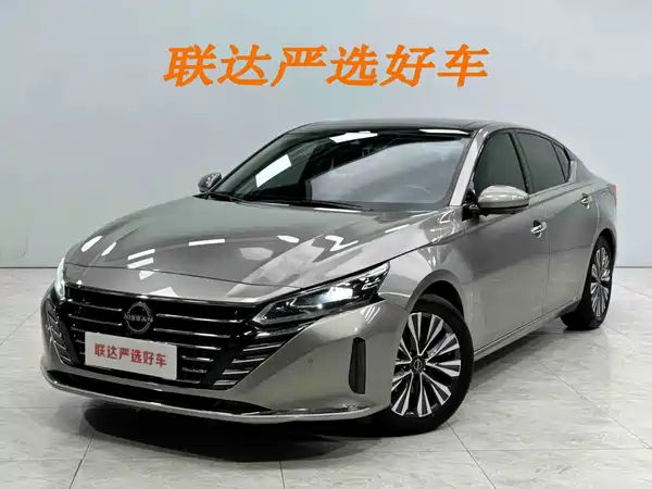 Nissan Teana 2022