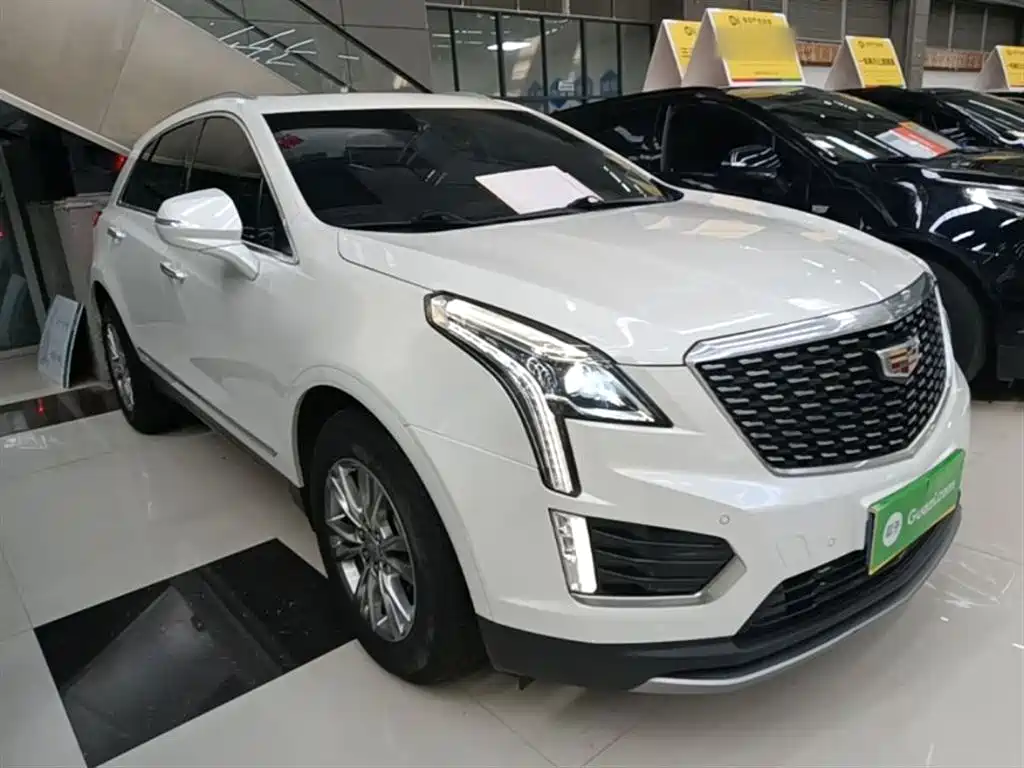 Cadillac XT5 2021 — фото 4