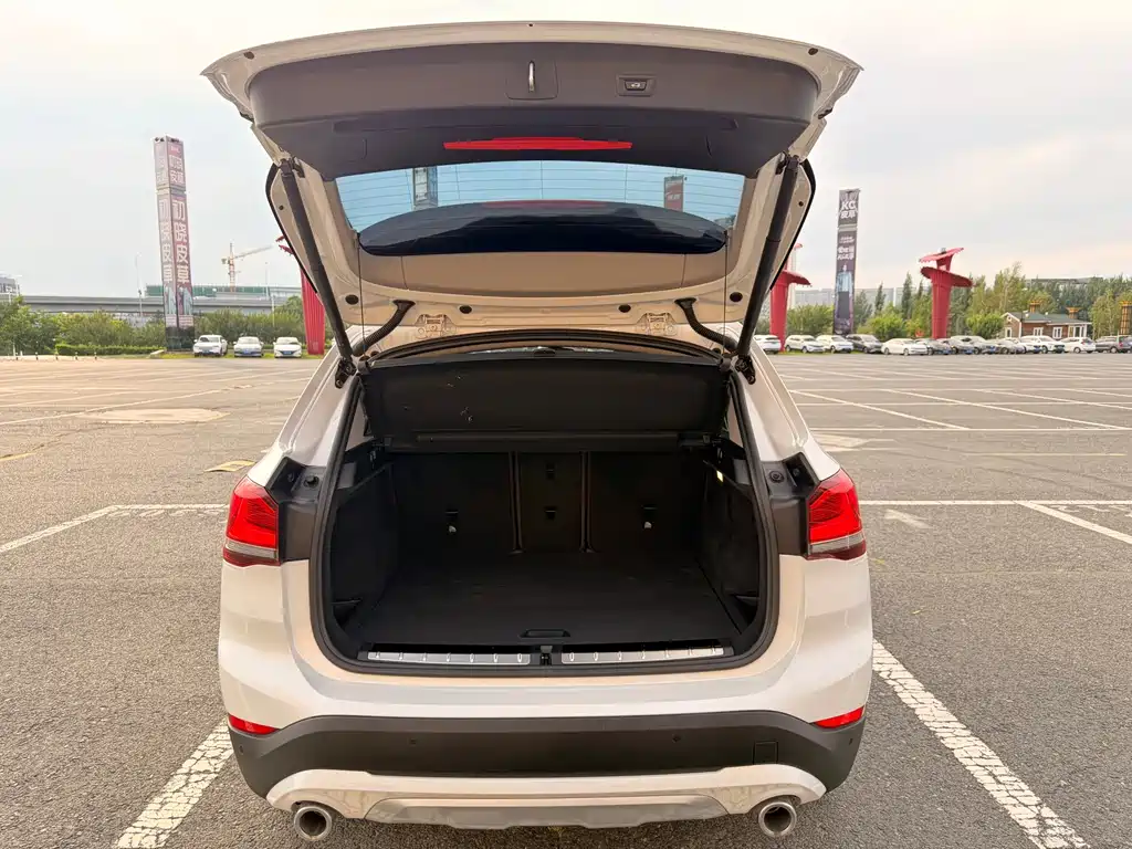 BMW X1 2022 — фото 19