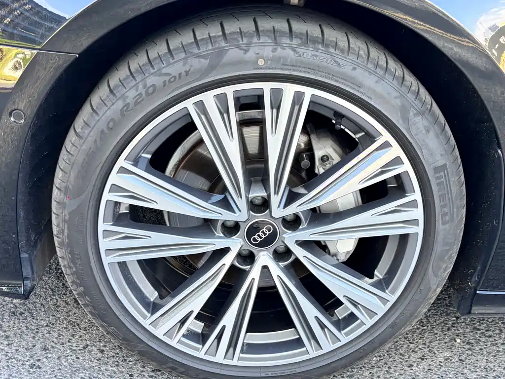 Audi A6L 2025 — фото 20