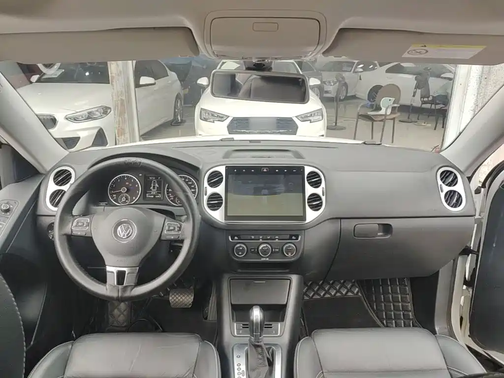 Volkswagen Tiguan 2017 — фото 10