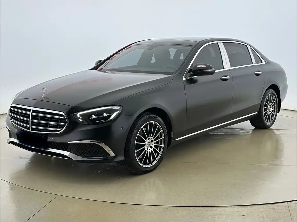 Mercedes-Benz E-Class 2023 — фото 1