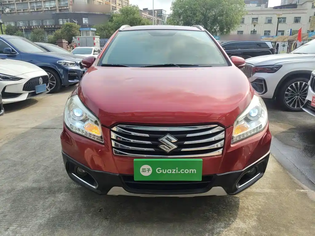 Suzuki S-Cross 2014