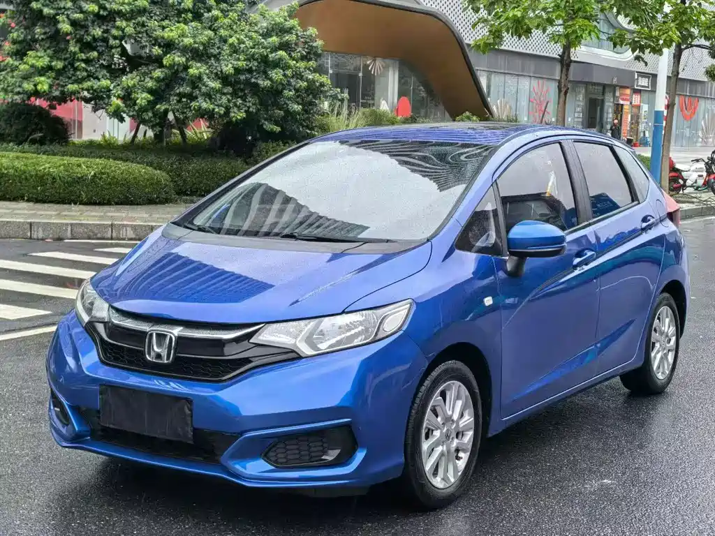 Honda Fit 2019 — фото 1