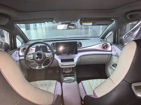 BYD Dolphin 2023