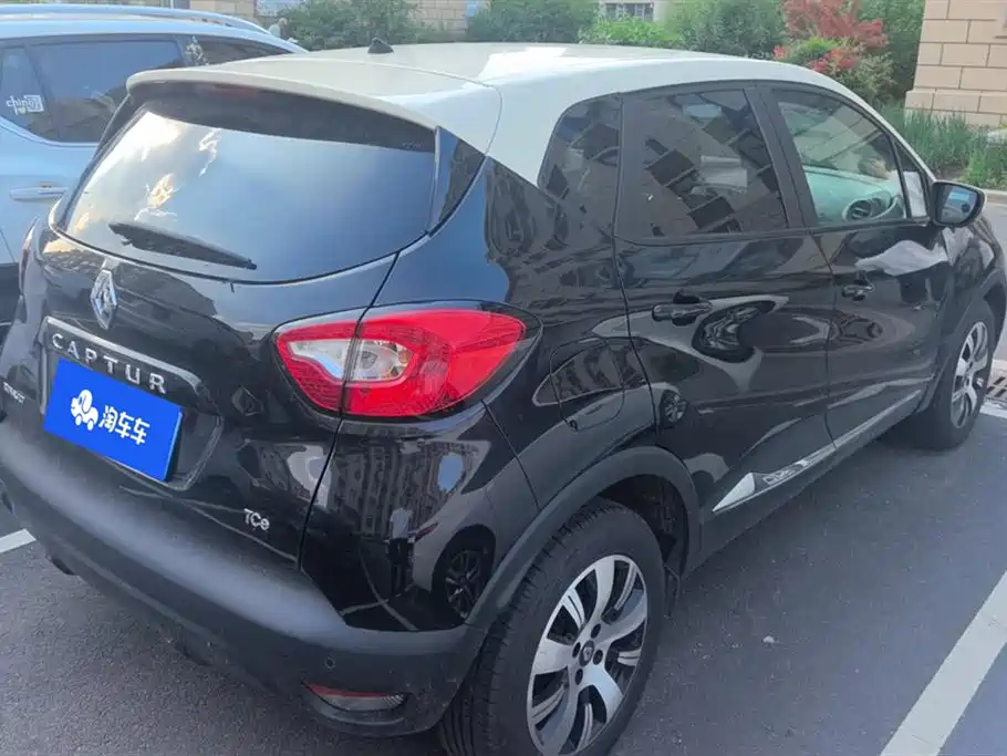 Renault Captur 2017 — фото 3