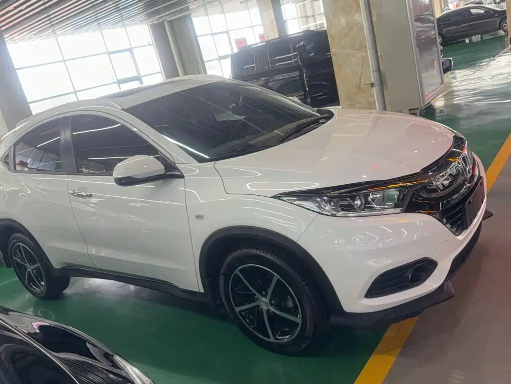 Honda Vezel 2020 — фото 7