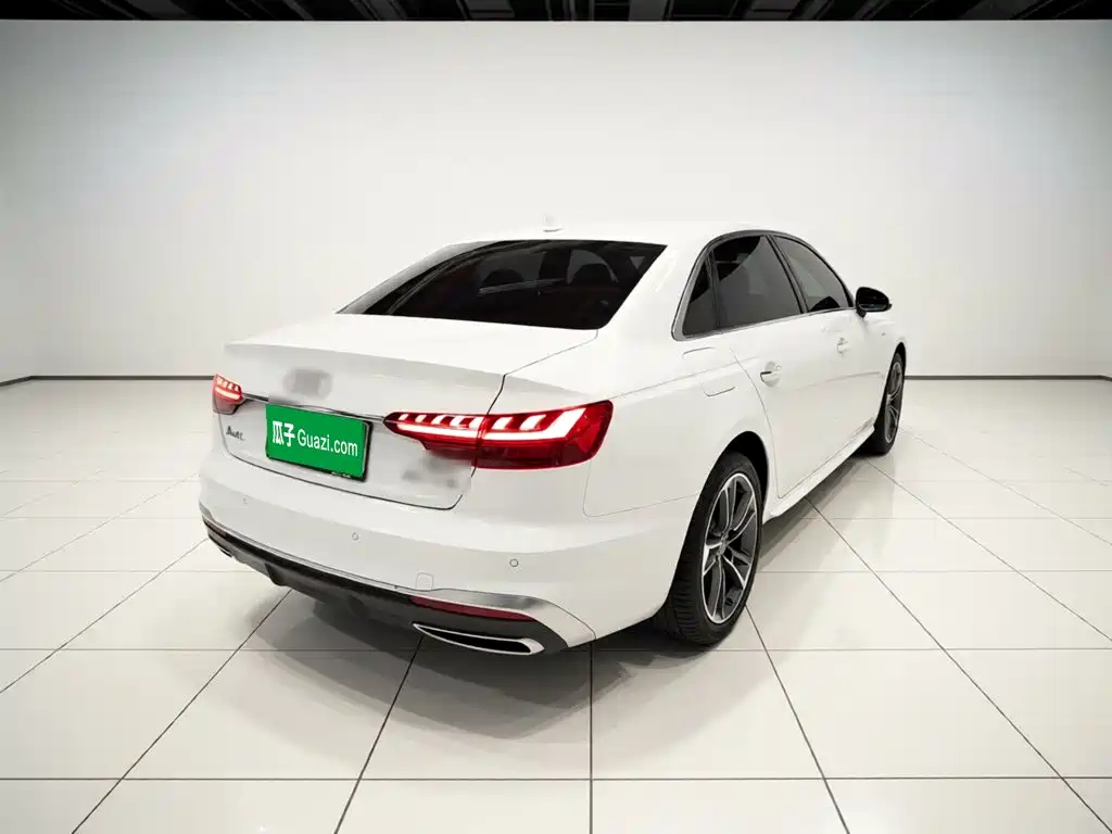 Audi A4L 2024