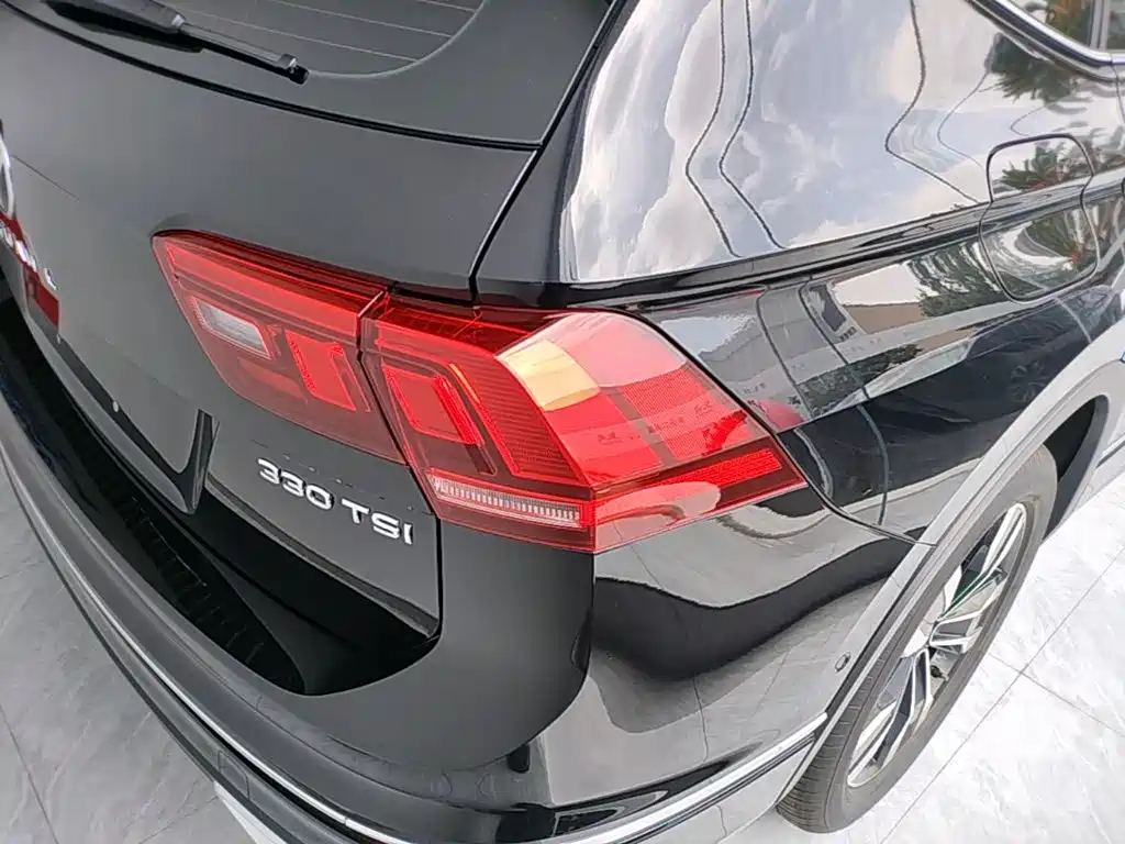 Volkswagen Tiguan L 2025 — фото 8