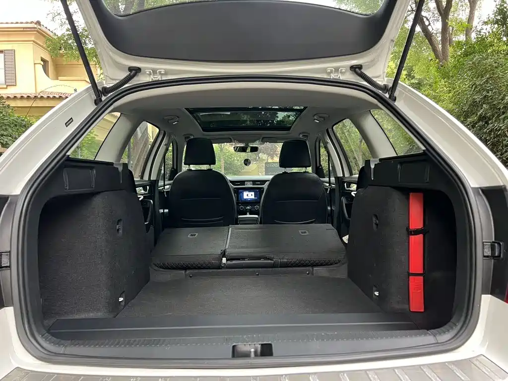 Skoda Octavia 2020 — фото 12