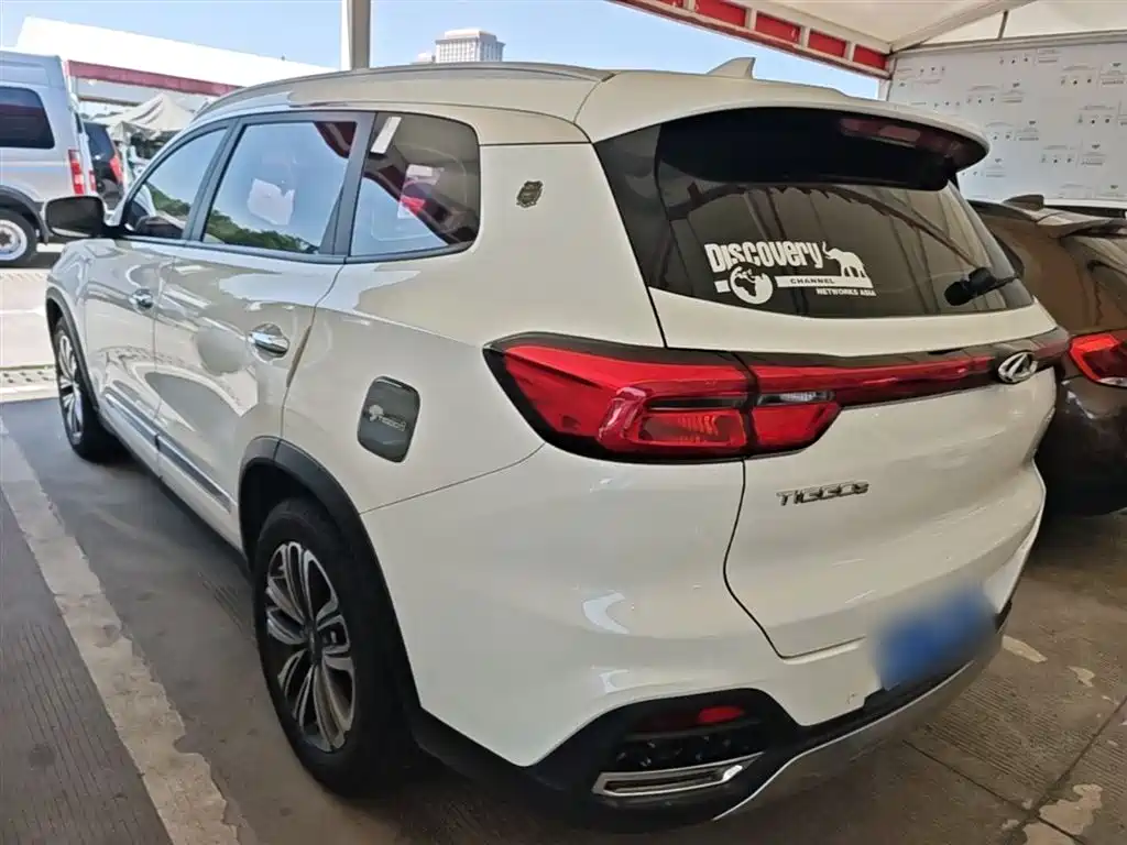 Chery Tiggo 8 2018 — фото 5