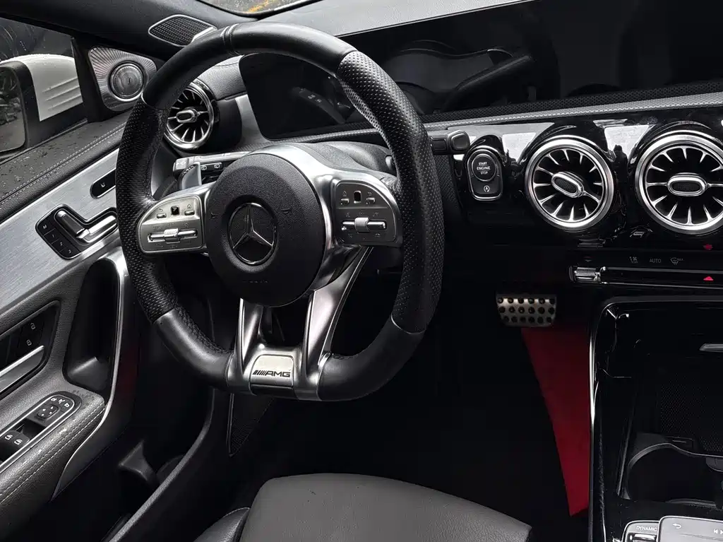Mercedes-Benz A-Class AMG 2021 — фото 5
