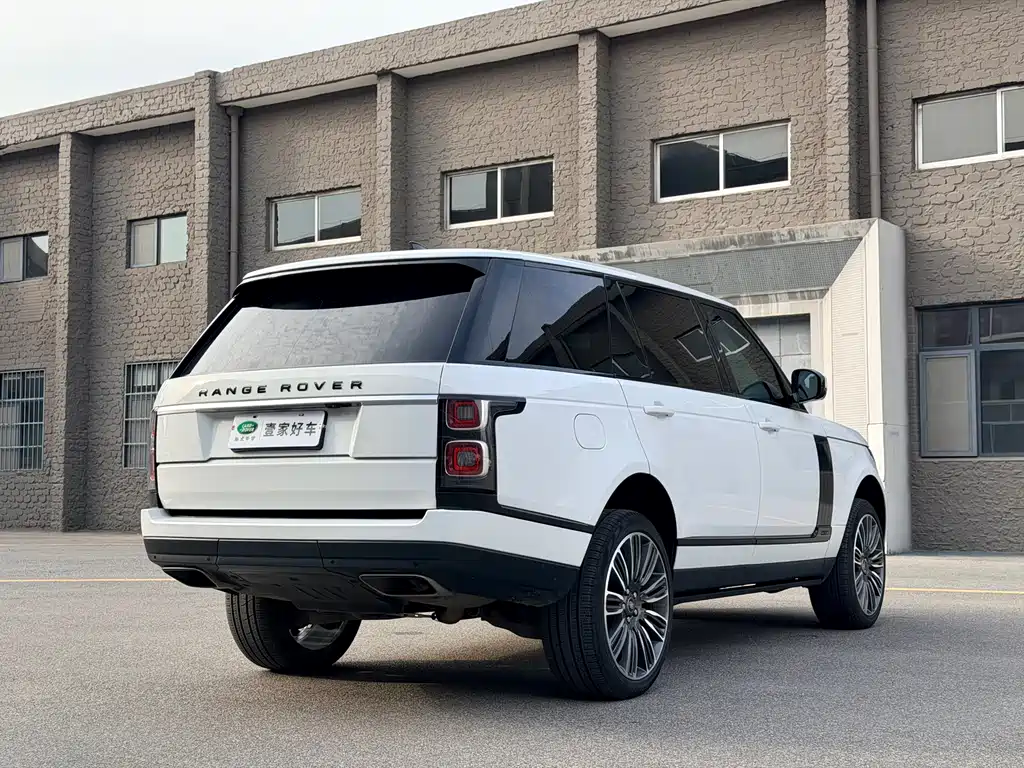 Land Rover Range Rover 2020 — фото 11