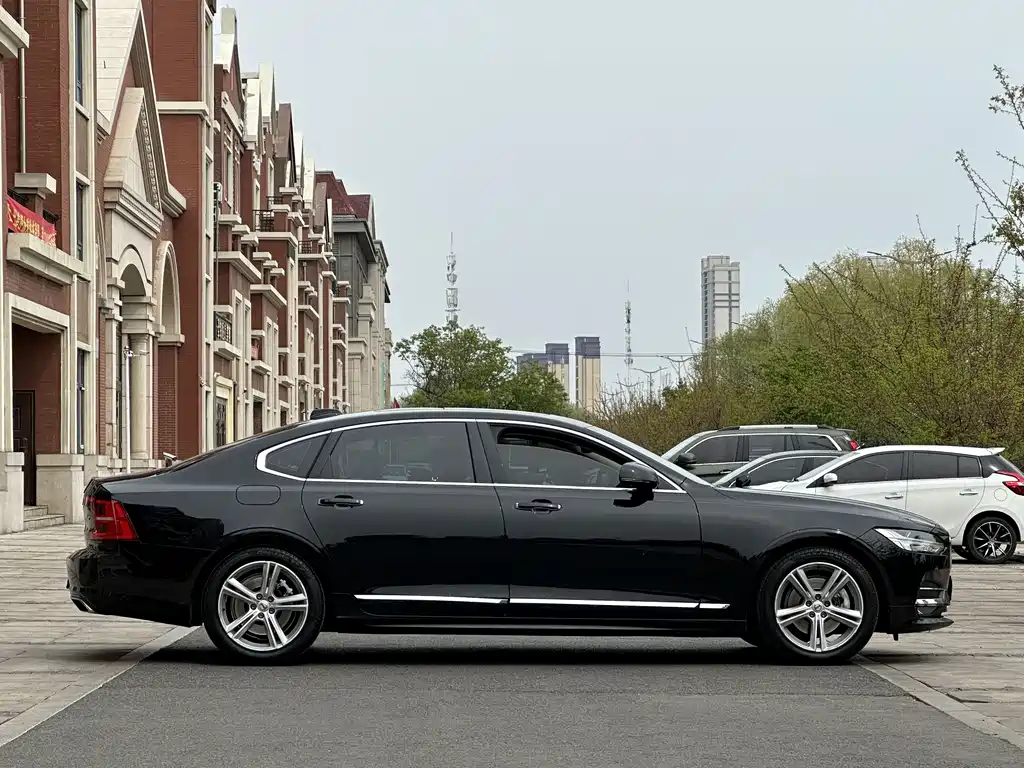 Volvo S90 2019 — фото 6