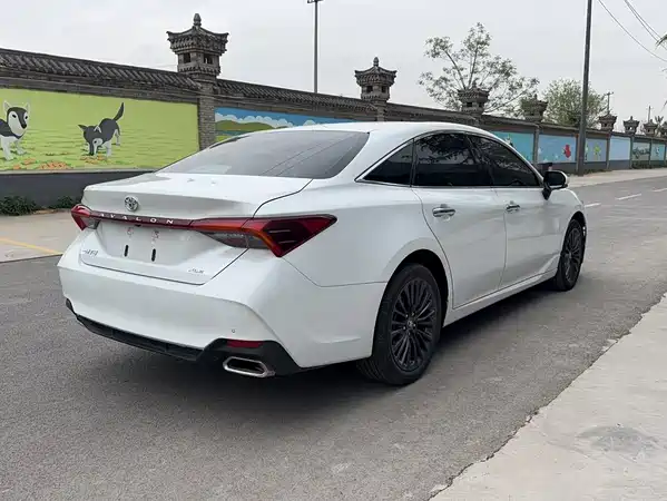 Toyota Avalon 2022