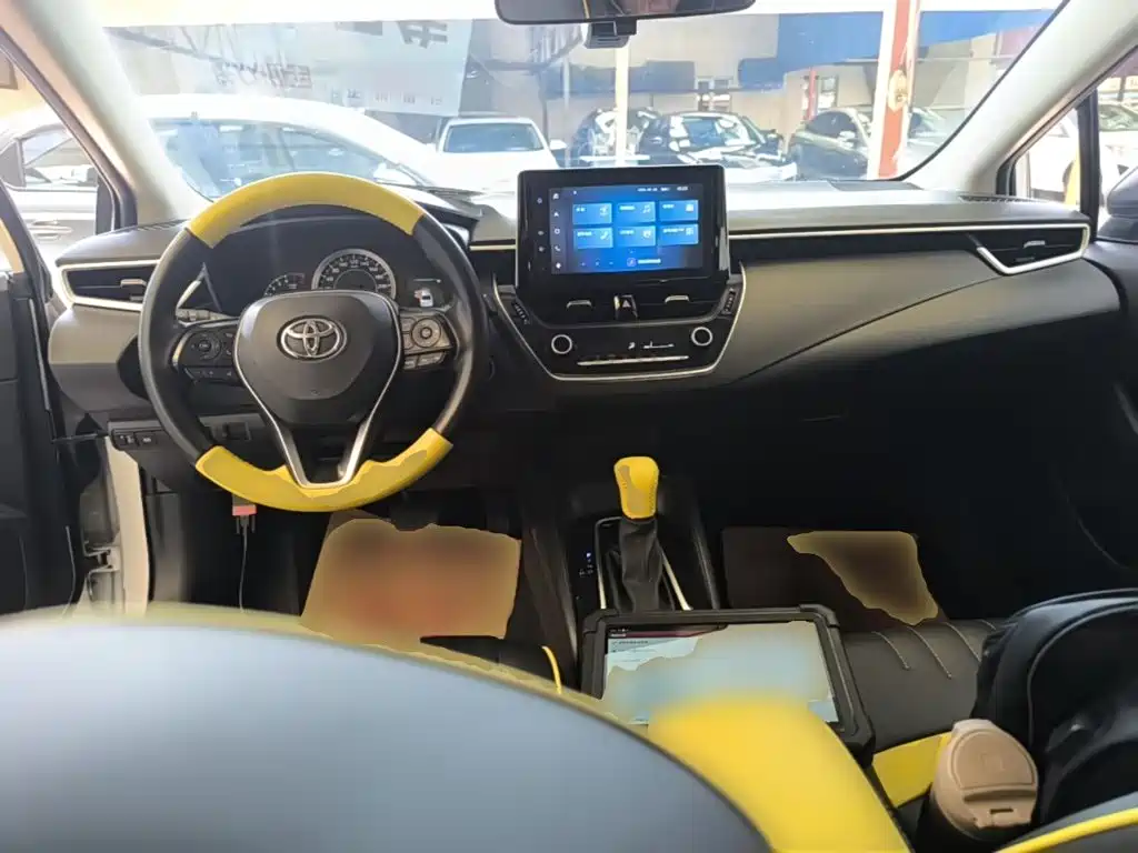 Toyota Corolla 2021 — фото 10