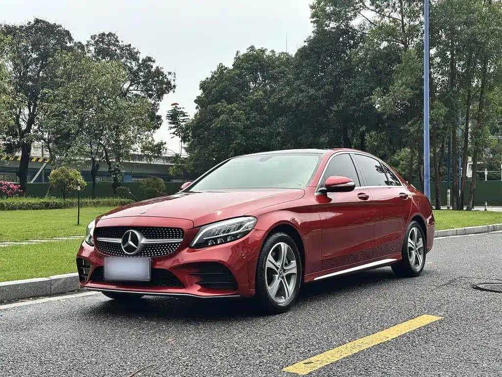 Mercedes-Benz C-Class 2020