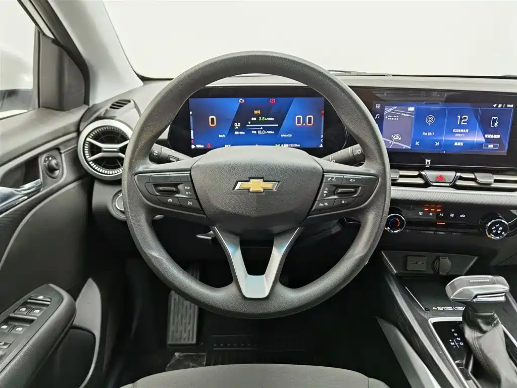 Chevrolet Monza 2024 — фото 11